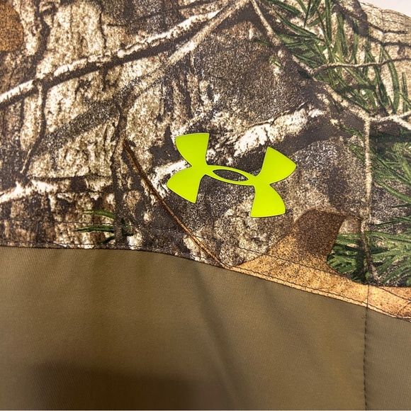 Under Armour Men’s Size L Camo Vest Real Tree with Neon Accents Scent Control - Picture 5 of 11